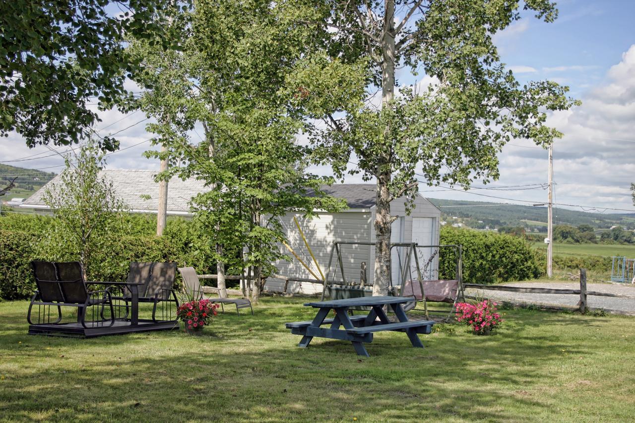 Motel Bellevue Saint-Joseph-de-Beauce Buitenkant foto